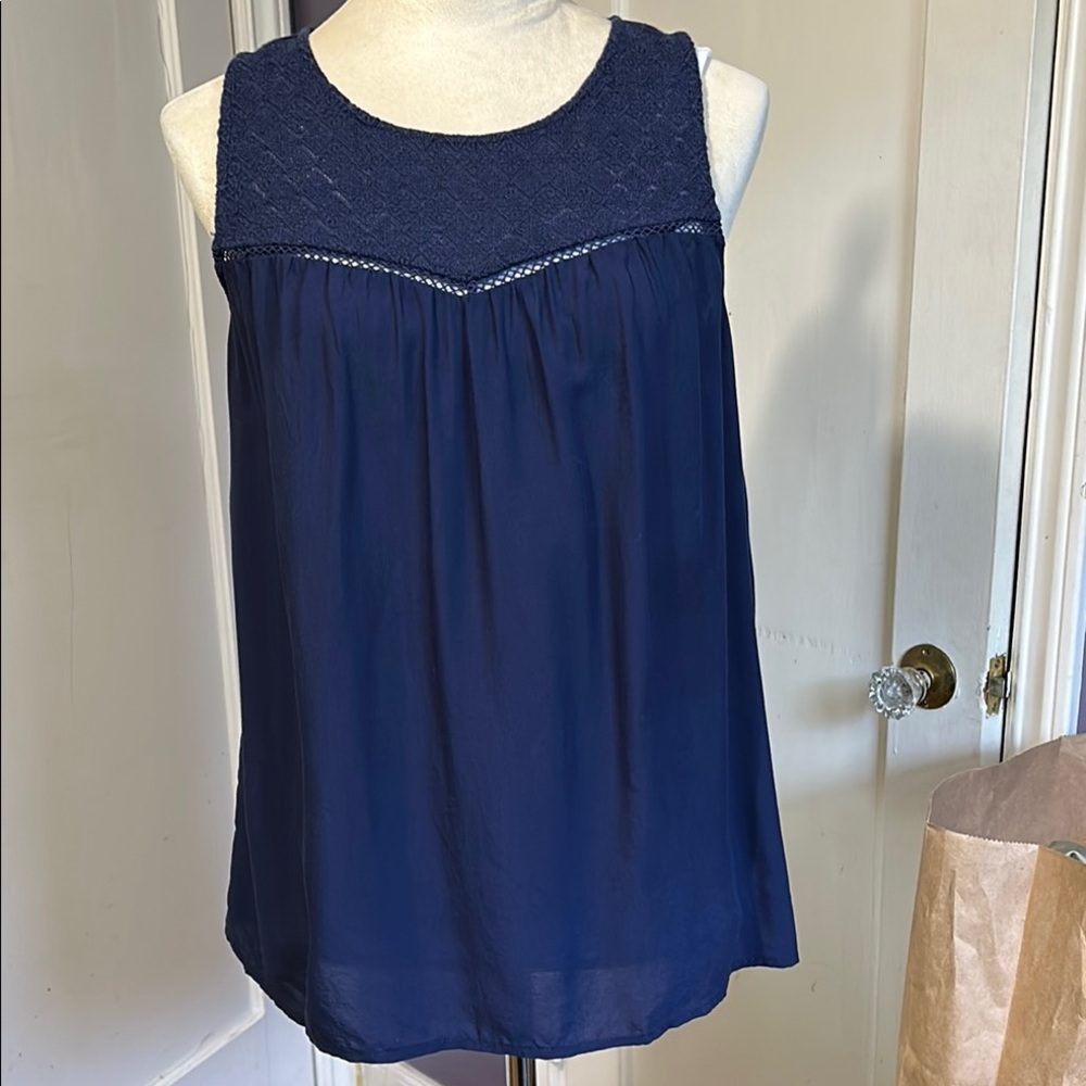 Old Navy Blue Sleeveless Relaxed Blouse